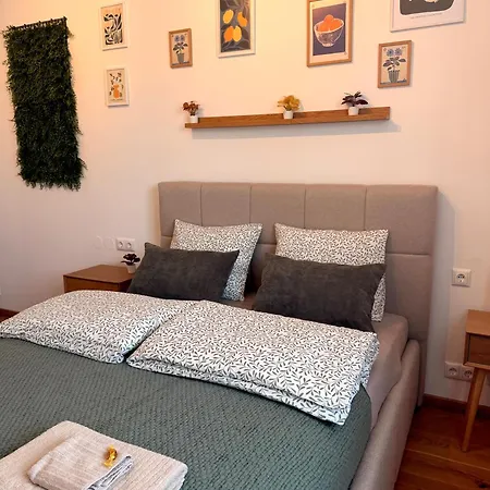Chloe - 11 Appartement